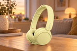 Sony WH-CH520 – trådløse on-ear-hovedtelefoner – gul – stemningsbillede