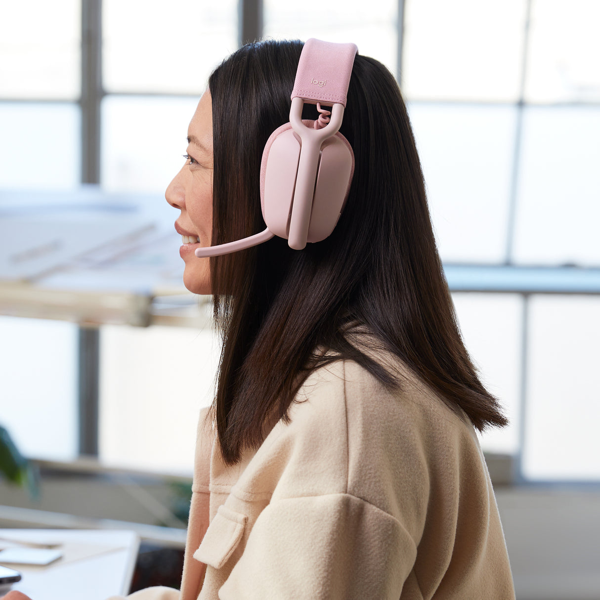 Logitech Zone Vibe 100 rosa