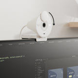 Logitech BRIO 300 1920 x 1080 webbkamera med gänga
