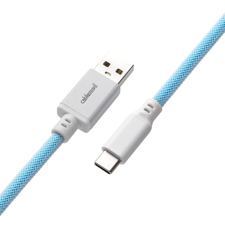 CableMod Pro Coiled Keyboard Cable USB A to USB Type C, Blueberry Cheesecake - 150cm - Geekd Gamernes valg